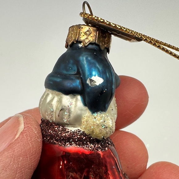 Christmas Carol Ornament of the Ghost of Christmas past - Picture 8 of 8